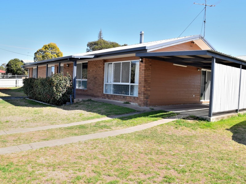 111 Cleary Street, Warwick QLD 4370