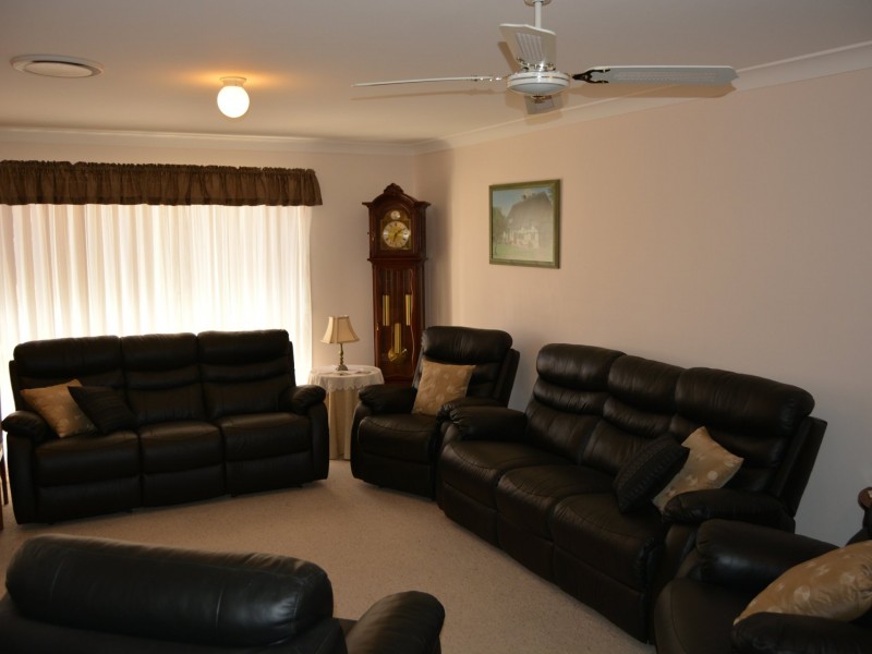 23 Kidman Drive, Warwick QLD 4370