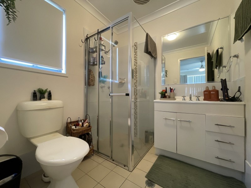 5 Sharon Drive, Warwick QLD 4370