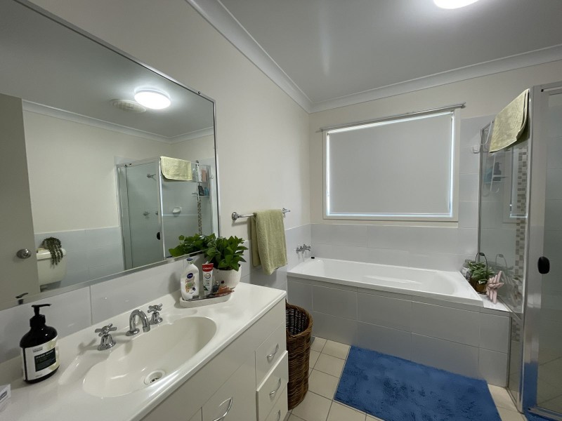 5 Sharon Drive, Warwick QLD 4370