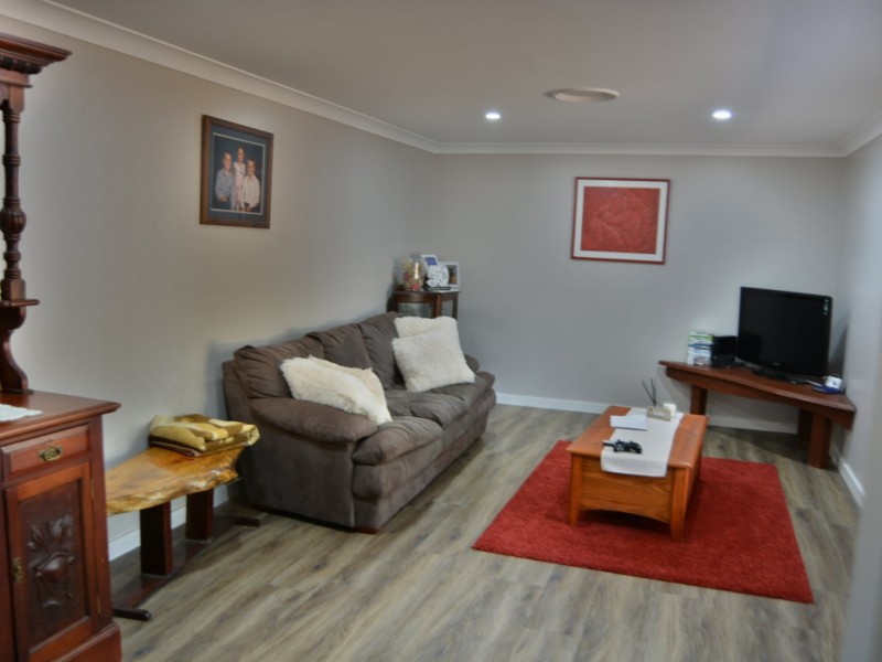 11-13 Thornton Street, Warwick QLD 4370