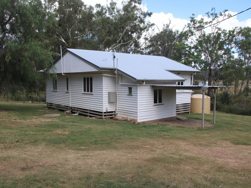 117 Ahern Lane, Pratten QLD 4370
