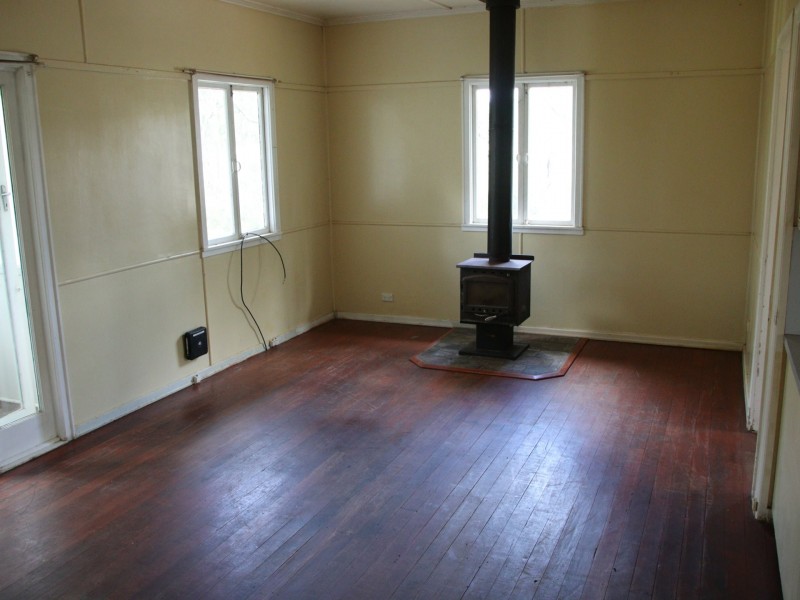 117 Ahern Lane, Pratten QLD 4370