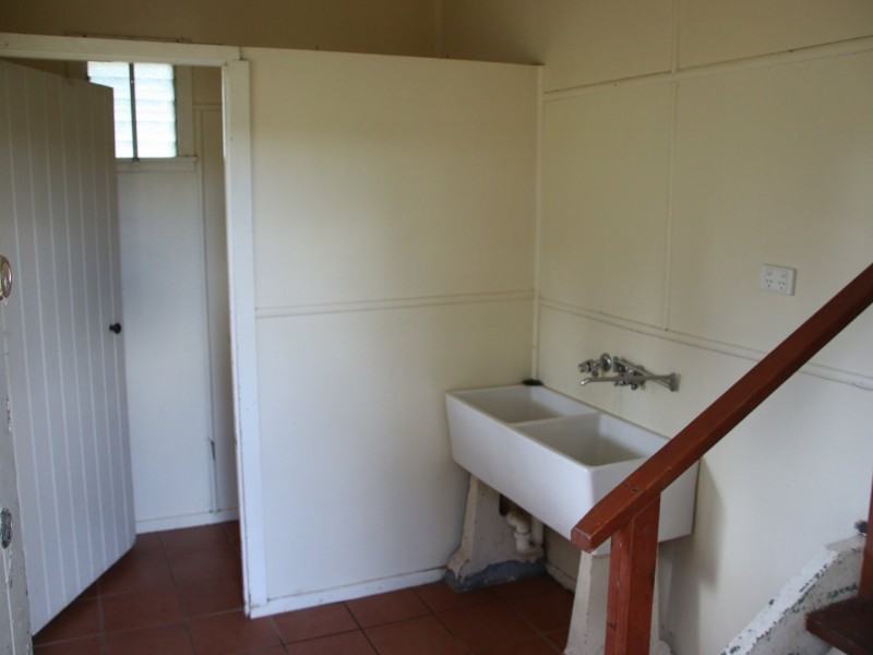 117 Ahern Lane, Pratten QLD 4370