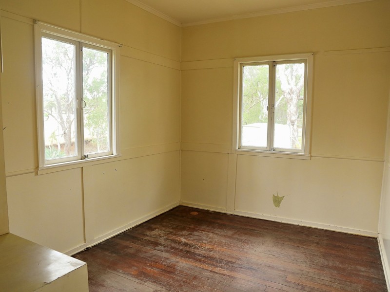117 Ahern Lane, Pratten QLD 4370