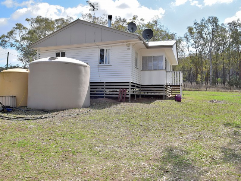 117 Ahern Lane, Pratten QLD 4370