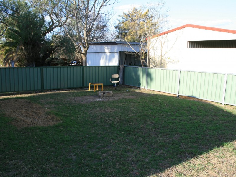 54 Myrtle Avenue, Warwick QLD 4370