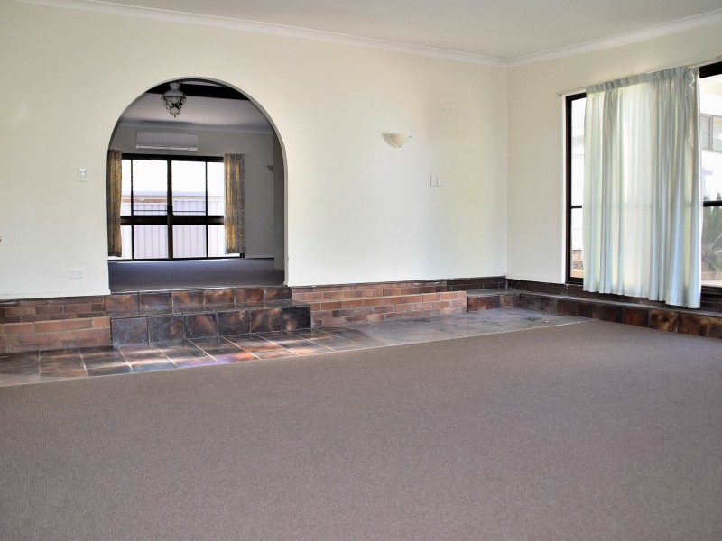 16 O’Brien Street, Warwick QLD 4370