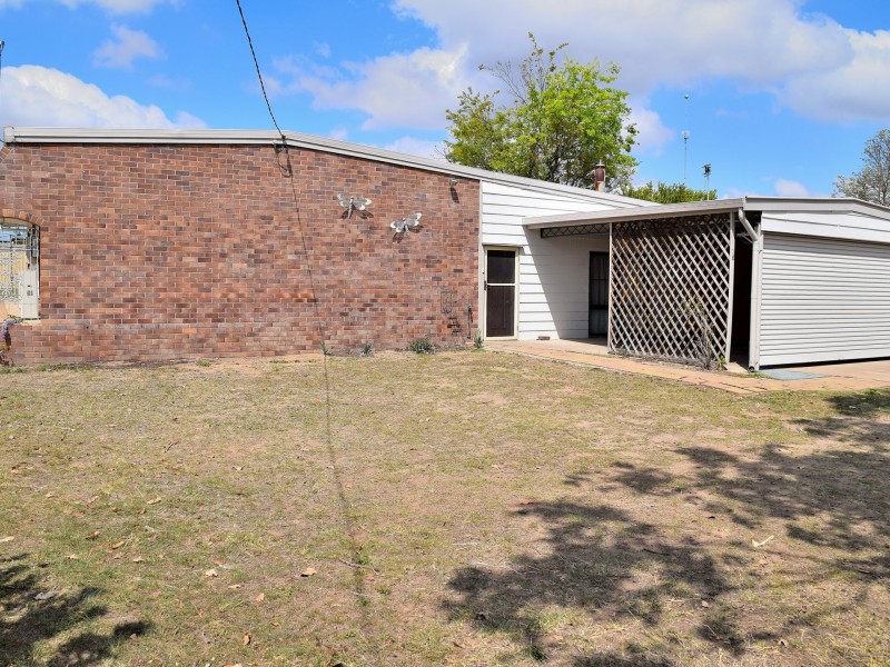 16 O’Brien Street, Warwick QLD 4370