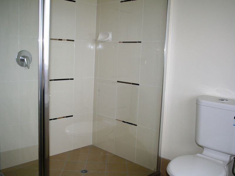 Unit 1 2-4 Lomandra Court, Warwick QLD 4370