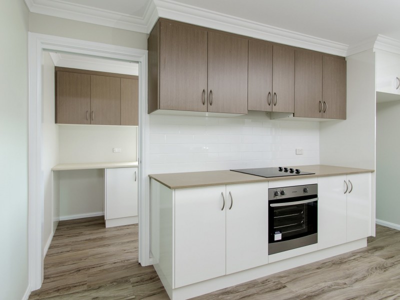 2 Derby Drive, Rosenthal Heights QLD 4370