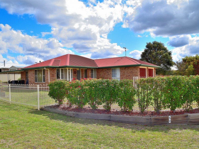 172 Ogilvie Road, Warwick QLD 4370