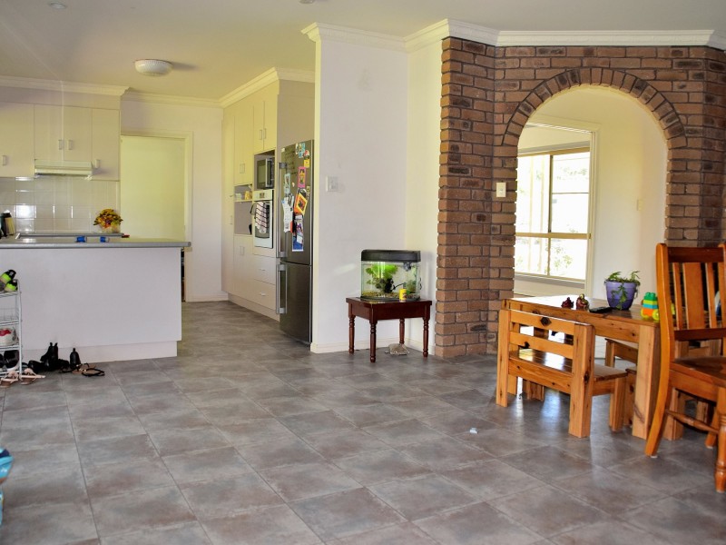 7 Daniel Drive, Warwick QLD 4370