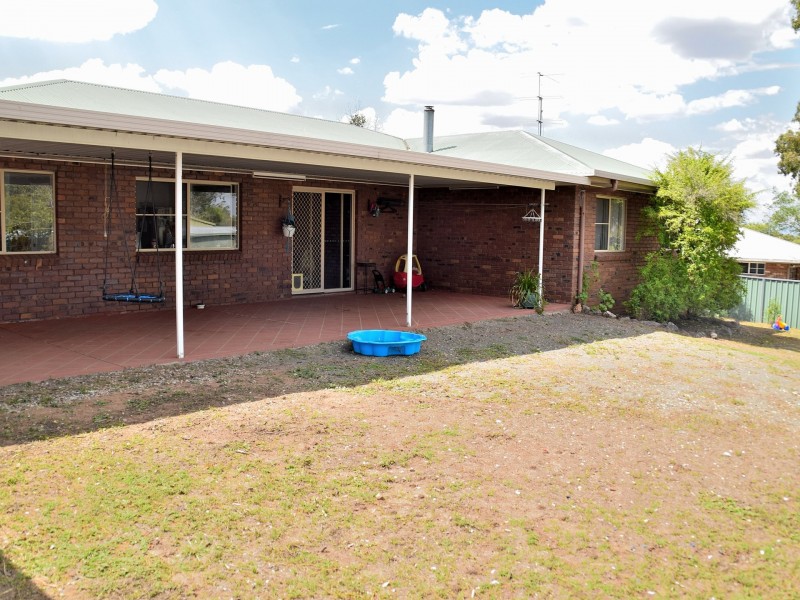 7 Daniel Drive, Warwick QLD 4370