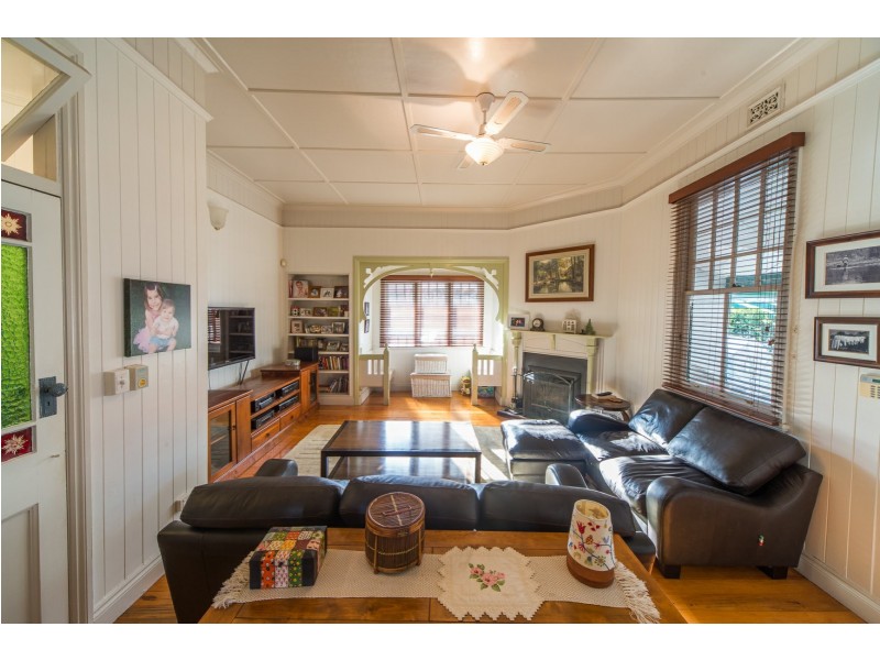 3 Locke Street, Warwick QLD 4370