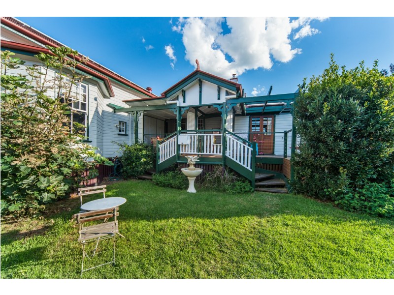 3 Locke Street, Warwick QLD 4370