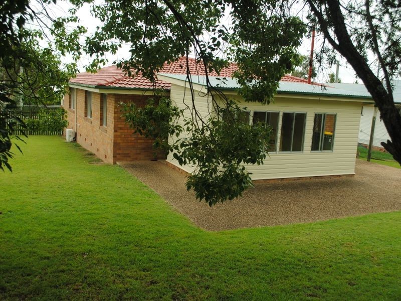 6 Hudson Street, Warwick QLD 4370