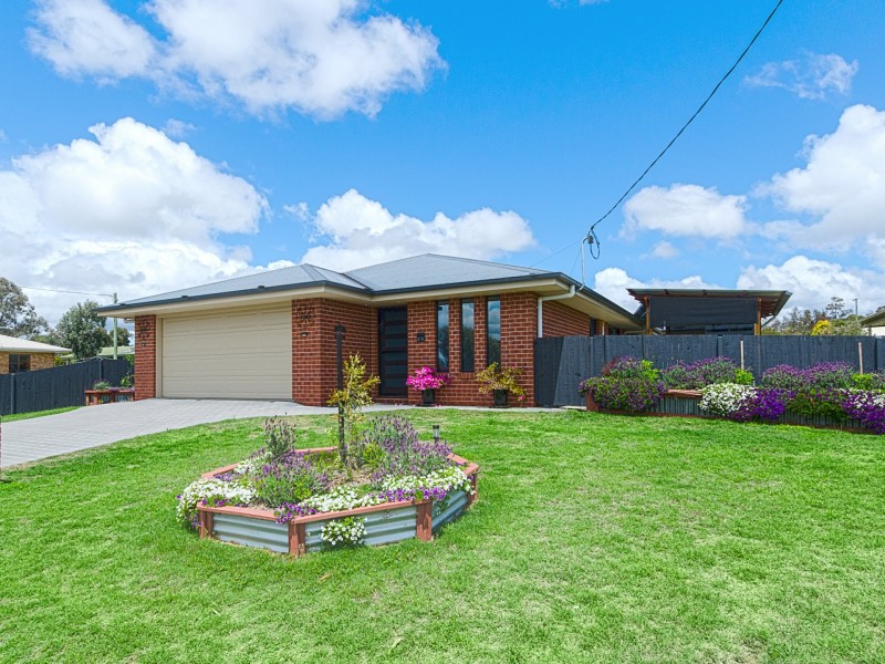 40 Canningvale Road, Warwick QLD 4370