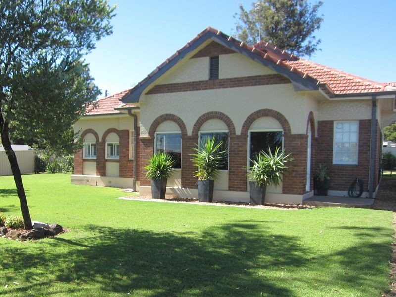 68 Pratten Street, Warwick QLD 4370