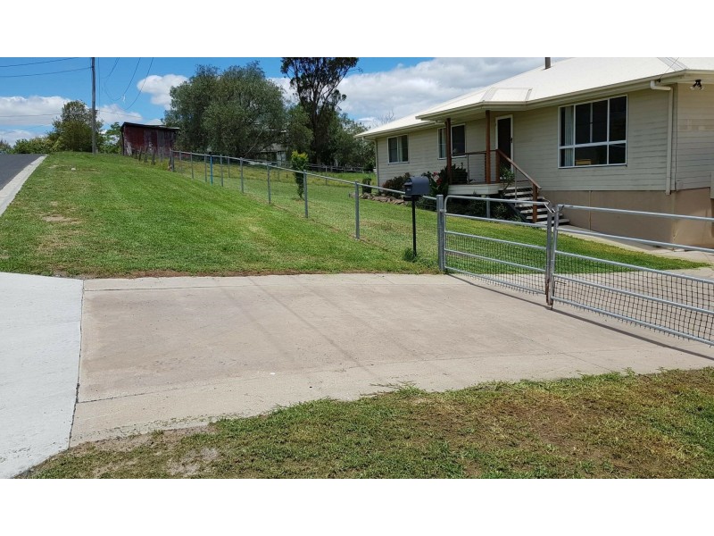 6 Sycamore Street, Killarney QLD 4373