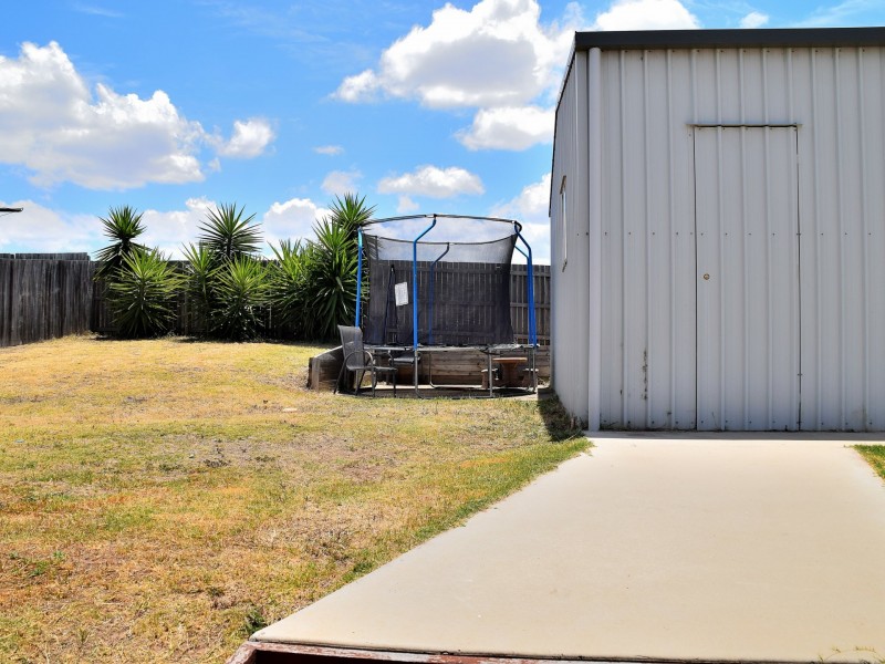 15 Capital Drive, Rosenthal Heights QLD 4370