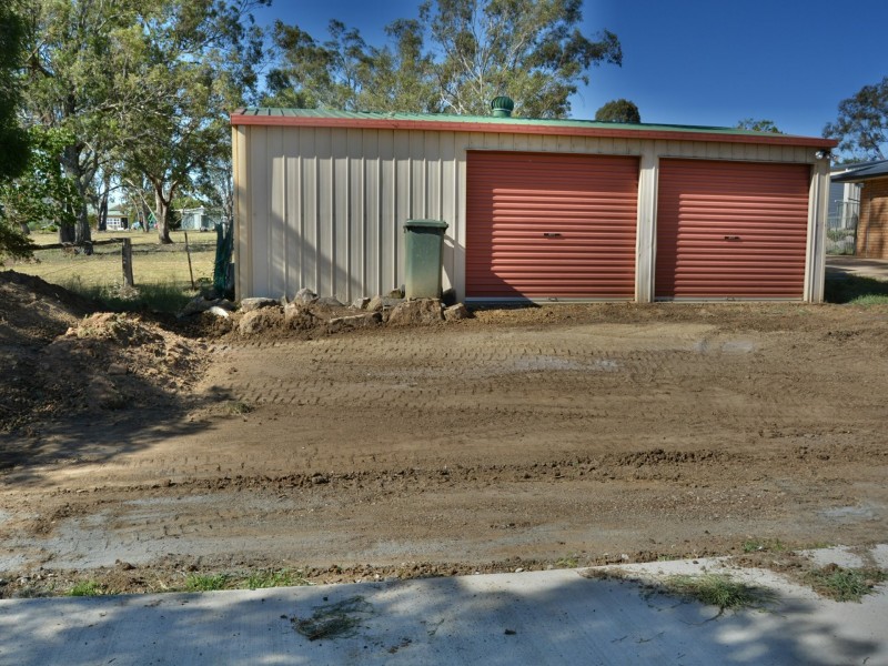 43 Meneely Street, Warwick QLD 4370
