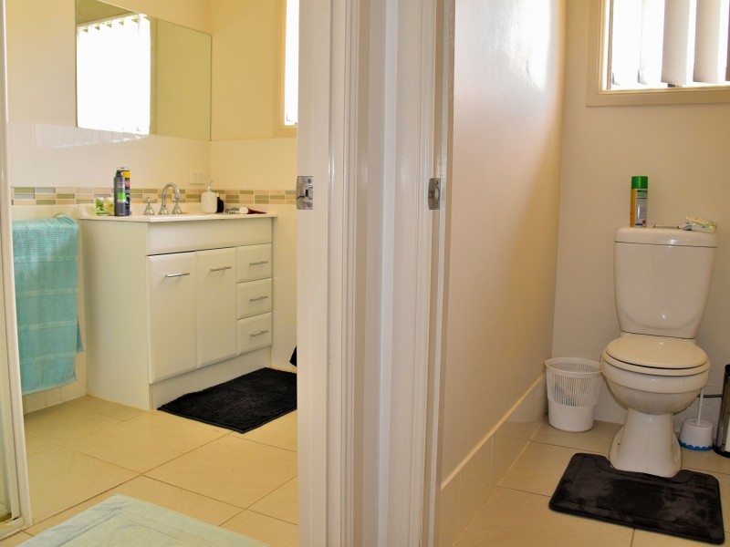 8 Rose Lea Court, Warwick QLD 4370
