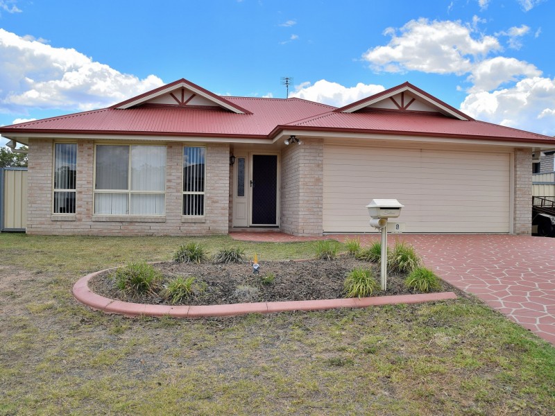 8 Rose Vale Court, Warwick QLD 4370