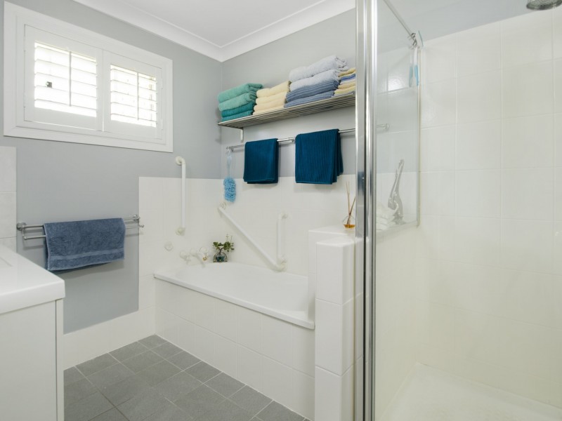 12 Daniel Drive, Warwick QLD 4370