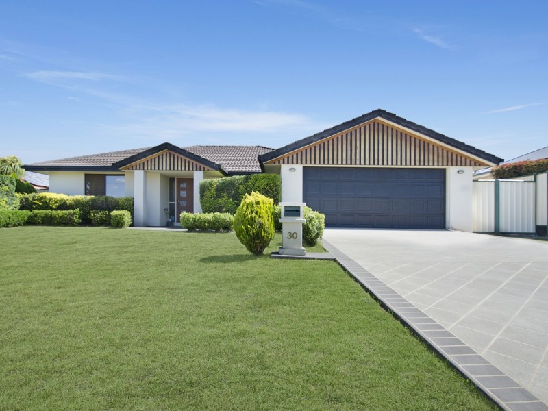 30 Baguley Street, Warwick QLD 4370