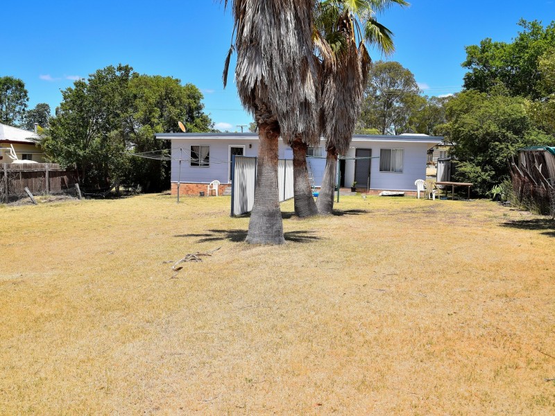 12 Sturt Street, Warwick QLD 4370