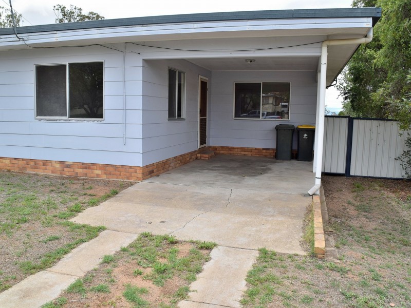 12 Sturt Street, Warwick QLD 4370