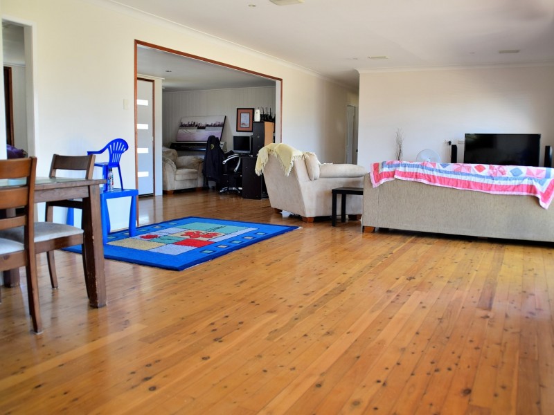 80 Wood Street, Warwick QLD 4370