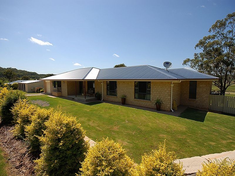 5 Charlie Doy Place, Warwick QLD 4370