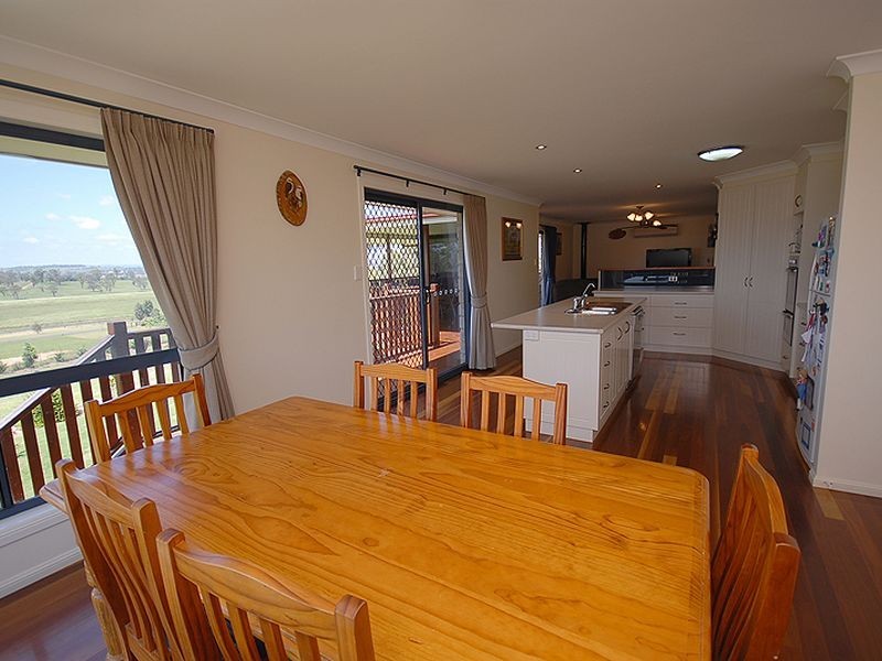 5 Charlie Doy Place, Warwick QLD 4370