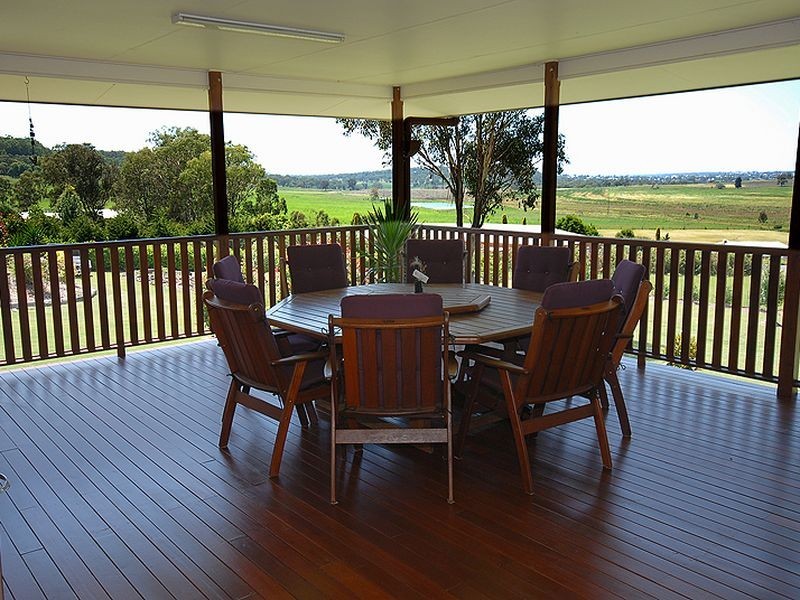 5 Charlie Doy Place, Warwick QLD 4370