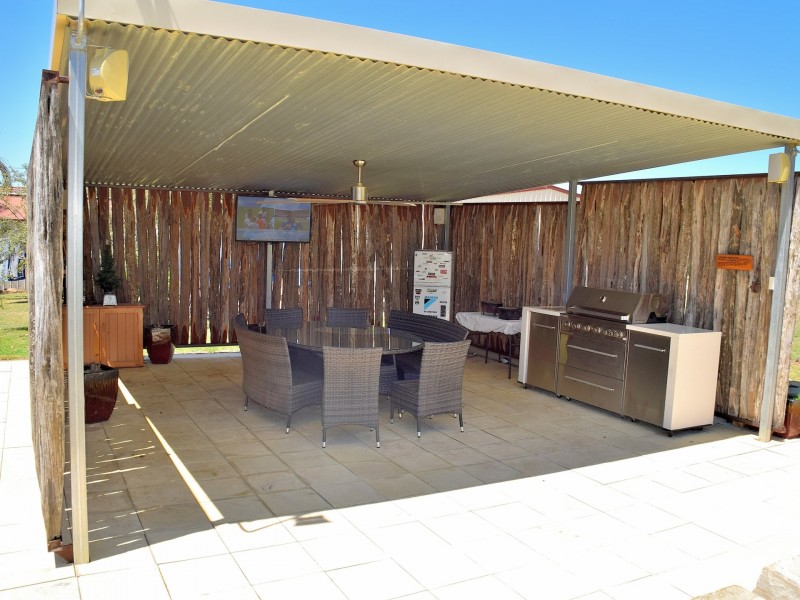 30 Moncrieffe Street, Warwick QLD 4370