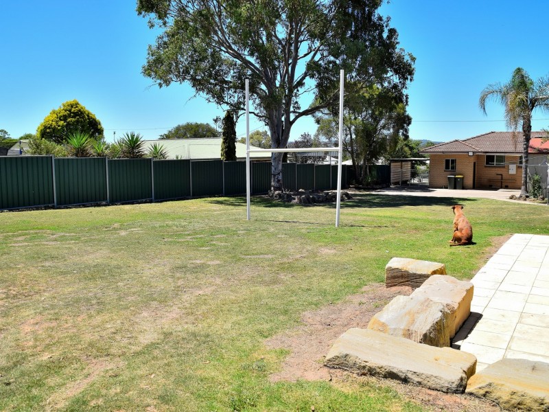 30 Moncrieffe Street, Warwick QLD 4370