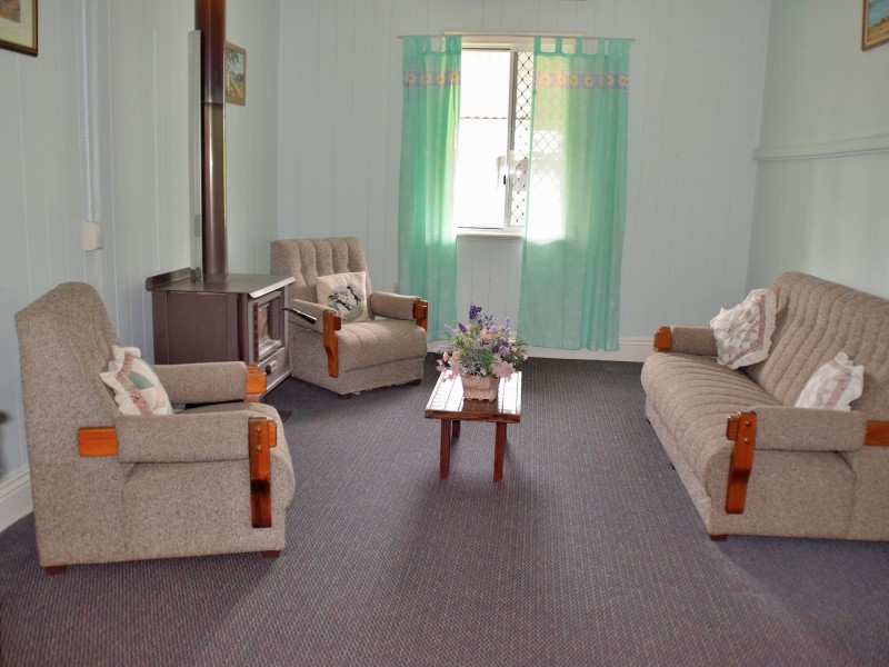 110 Percy Street, Warwick QLD 4370