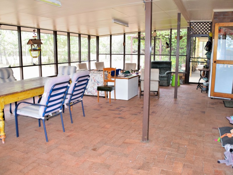 15290 Cunningham Highway, Wheatvale QLD 4370