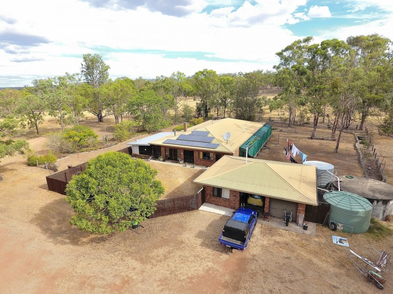 15290 Cunningham Highway, Wheatvale QLD 4370