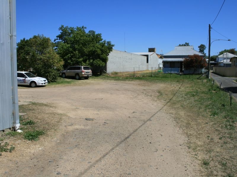 2 Frank Avenue, Warwick QLD 4370