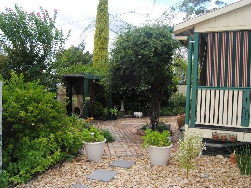 70 Pratten St, Warwick QLD 4370