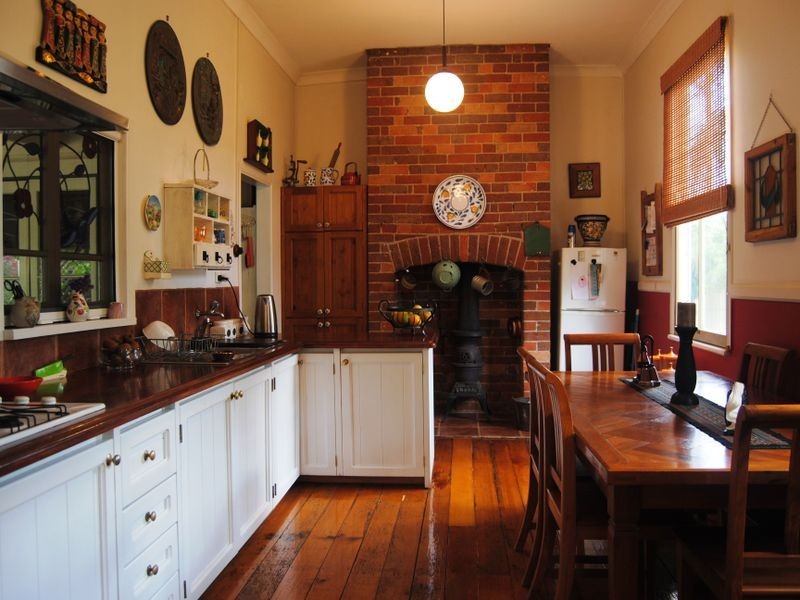 70 Pratten St, Warwick QLD 4370