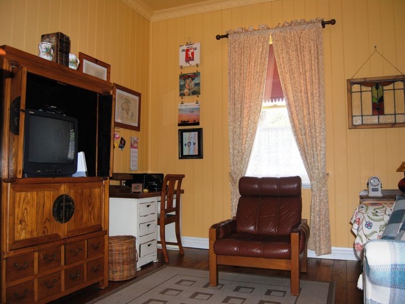 70 Pratten St, Warwick QLD 4370