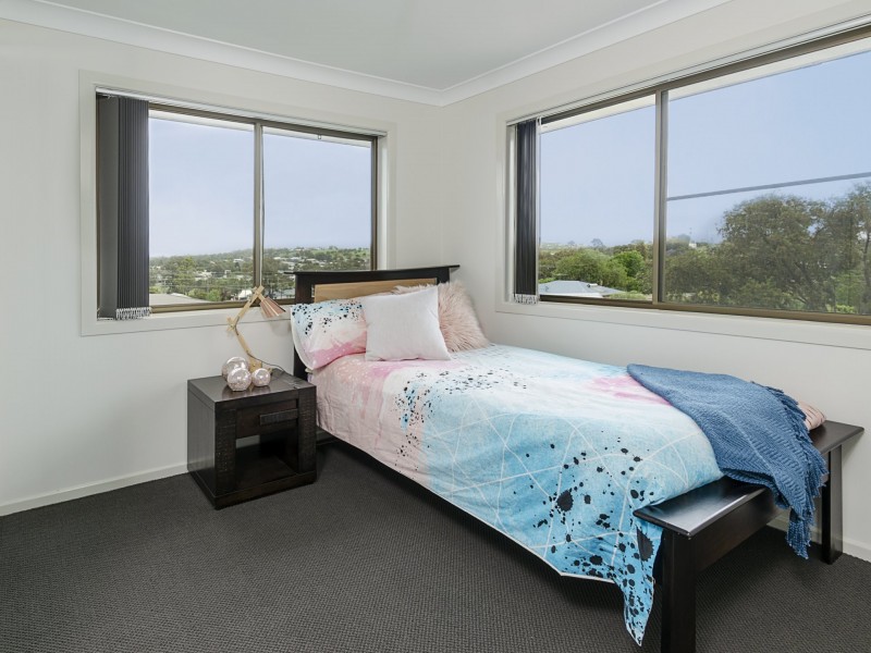5 ANN ST, Warwick QLD 4370