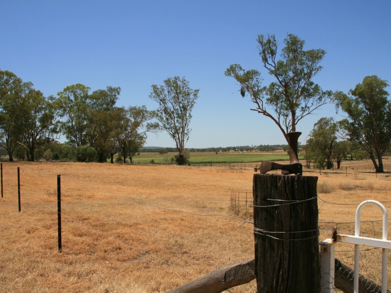 Lot 405 Hanmer Street, Pratten QLD 4370