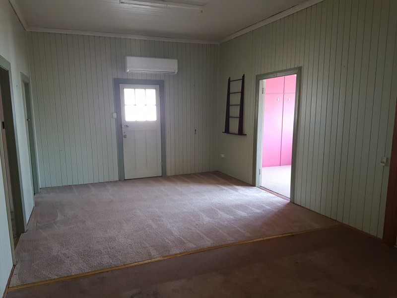 20 King Street, Yangan QLD 4371