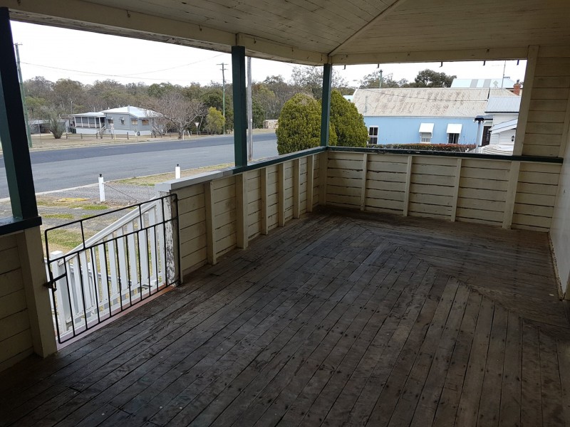 20 King Street, Yangan QLD 4371