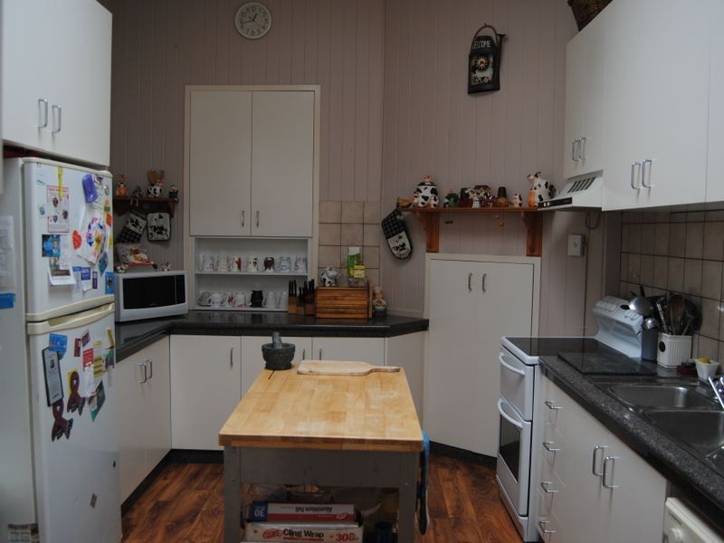 46 Pratten St, Warwick QLD 4370